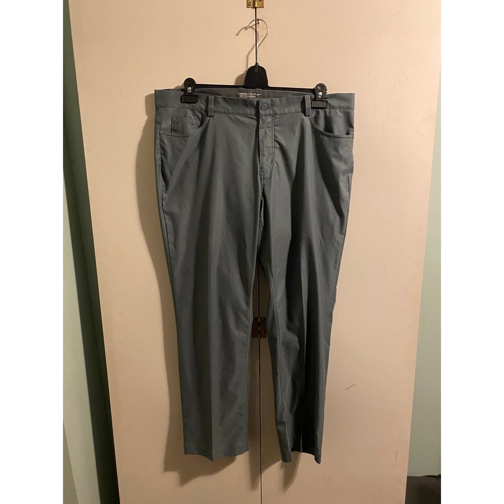 Nike Golf Pants Mens 38x30 Gray Excellent Dri-FIT Tour Performance Pinstripe